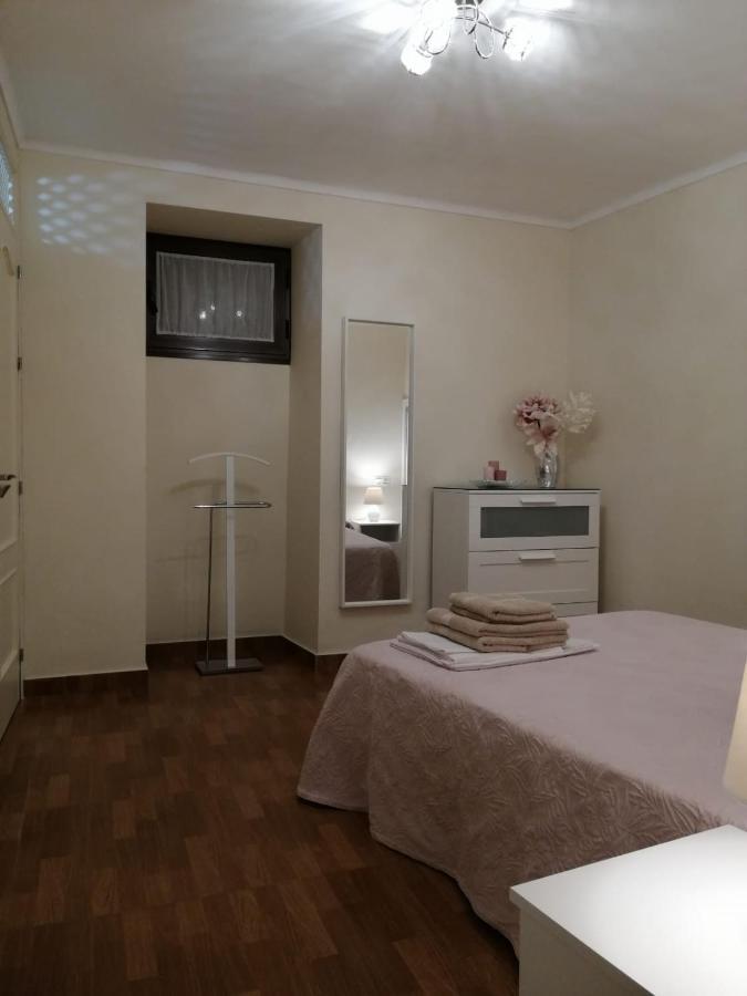 Apartamento Entrecaminos Setenil de las Bodegas Kültér fotó